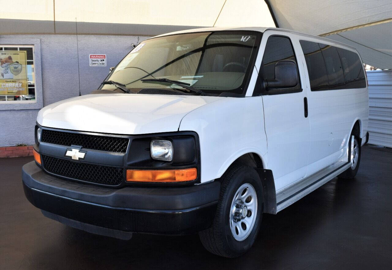 2010 chevrolet express passenger