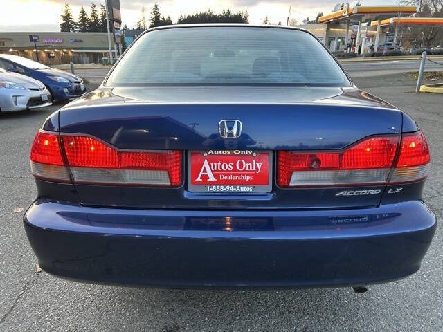 2001 Honda Accord LX photo 6