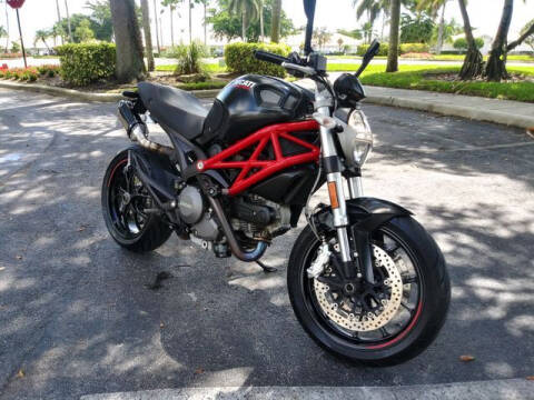 2014 Ducati monster