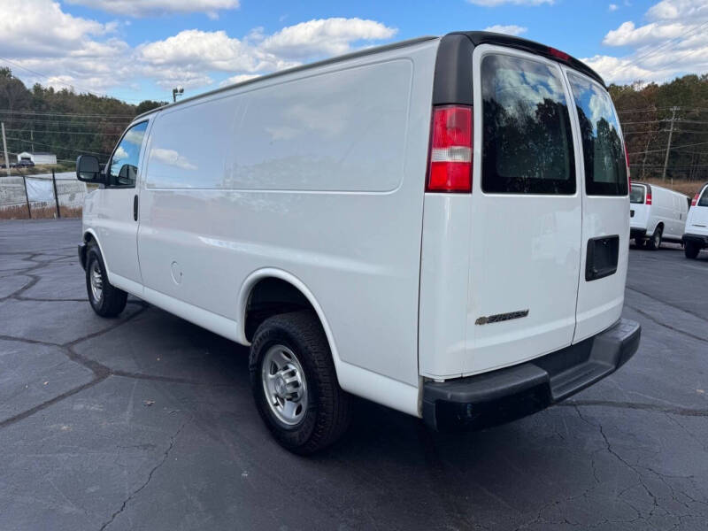2018 Chevrolet Express 2500