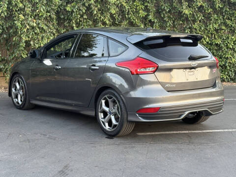 2016 Ford Focus ST