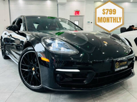 2022 Porsche Panamera 4 Platinum Edition