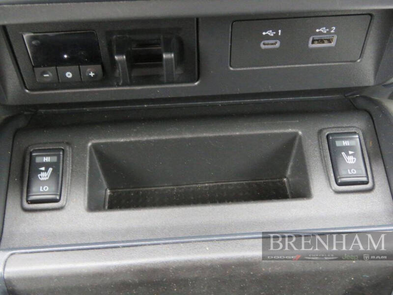 2023 Nissan Titan XD SV