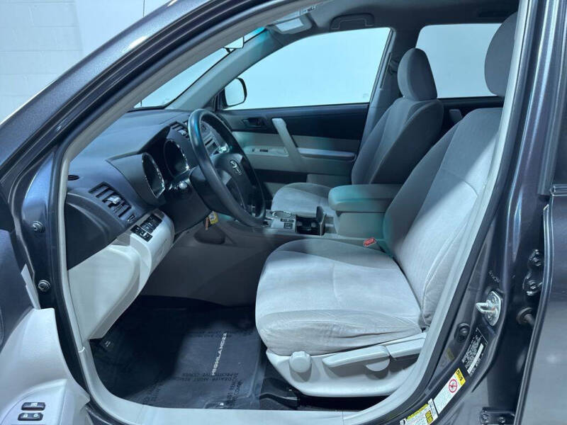 2012 Toyota Highlander