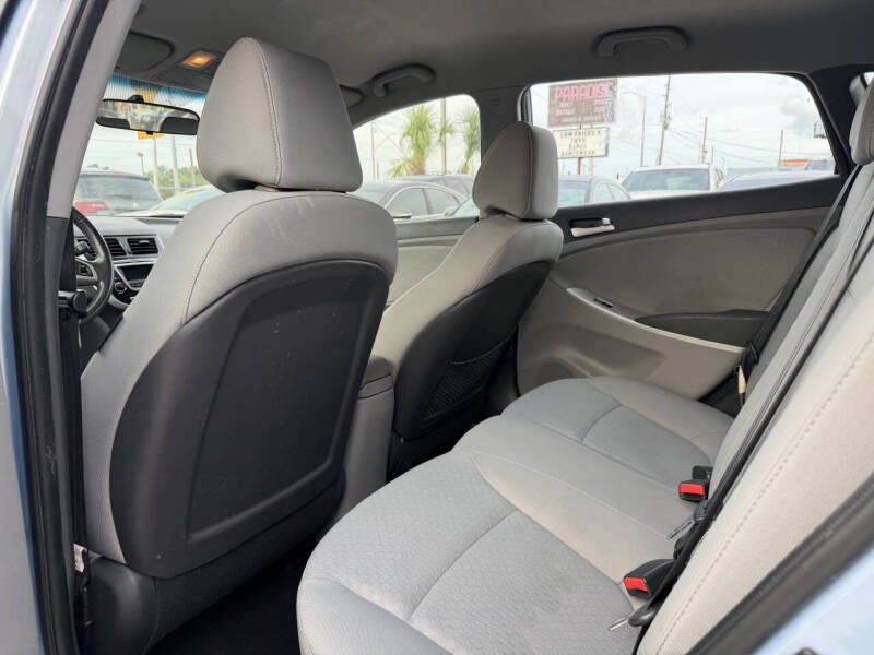 2014 Hyundai Accent SE