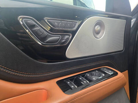 2020 Lincoln Aviator Black Label