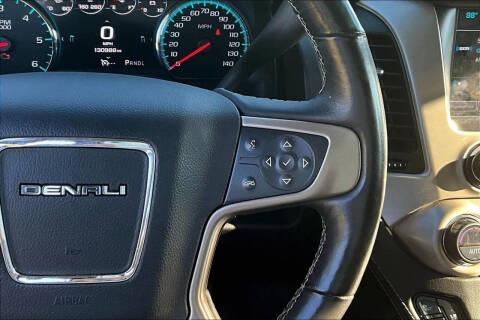 2017 GMC Yukon XL Denali