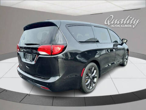 2019 Chrysler Pacifica Touring Plus
