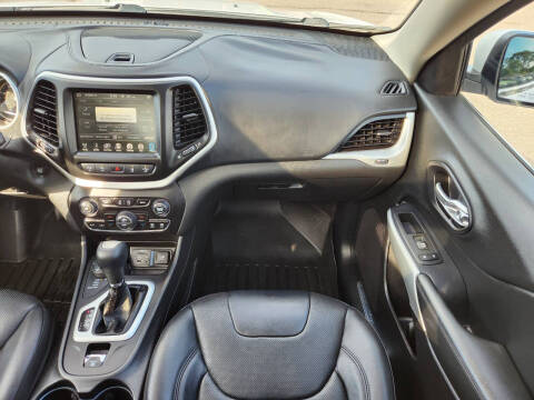 2017 Jeep Cherokee Overland