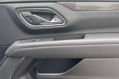 2023 GMC Yukon XL AT4