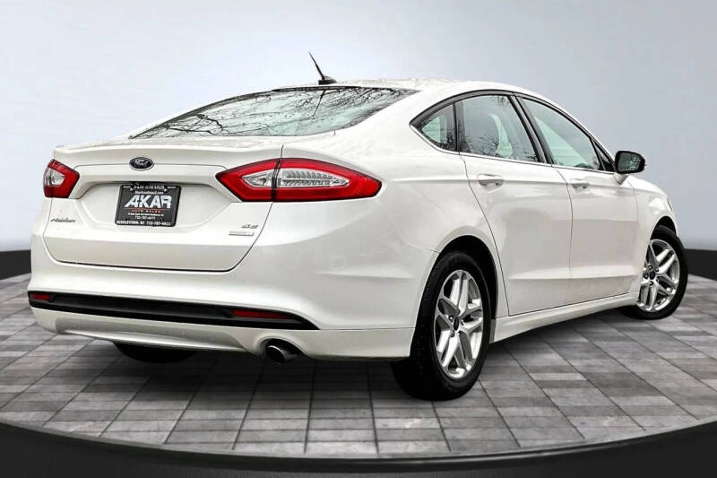 2015 Ford Fusion SE