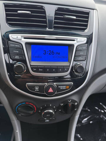 2014 Hyundai Accent GLS