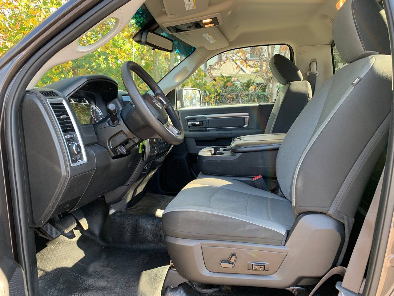 2021 Ram 1500 Classic for sale at R & R Service Center in Great Neck, NY