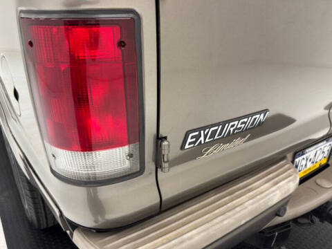 2004 Ford Excursion Limited
