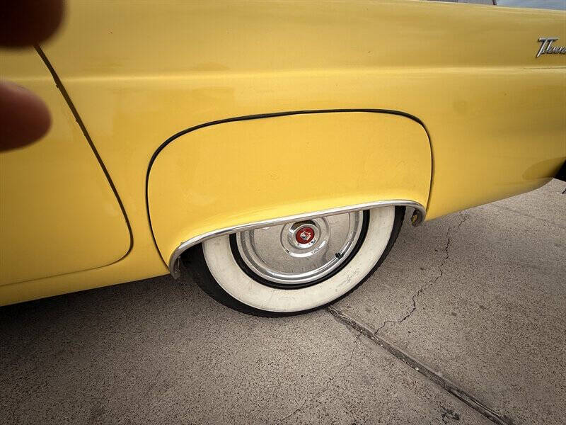 1955 Ford Thunderbird