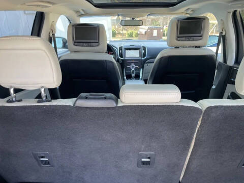 2017 Ford Edge Titanium