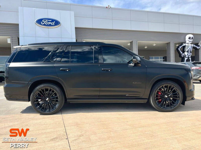 2025 Cadillac Escalade-V