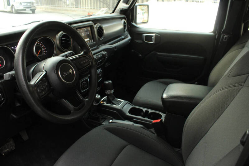 2022 Jeep Gladiator