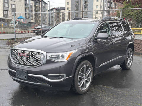 2017 GMC Acadia Denali