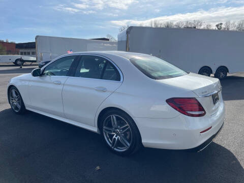 2018 Mercedes-Benz E-Class E 300