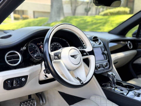 2017 Bentley Bentayga