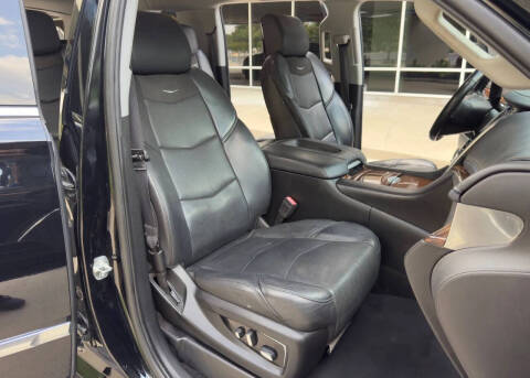 2019 Cadillac Escalade ESV Luxury