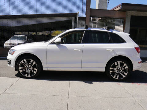 2012 Audi Q5 2.0T quattro Premium Plus