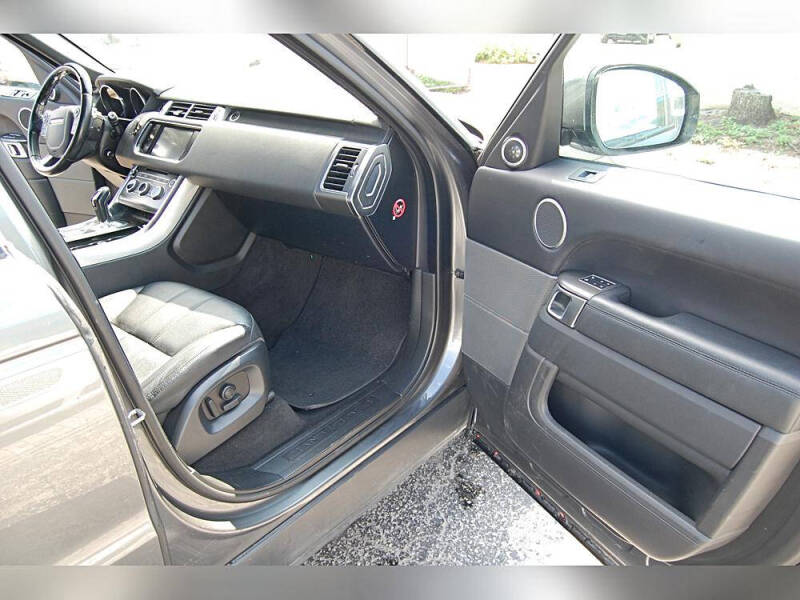 2016 Land Rover Range Rover Sport SE