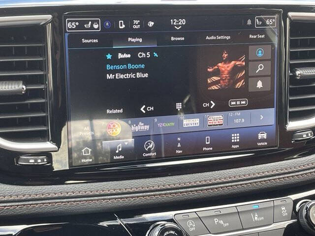 2026 Chrysler Pacifica Pinnacle