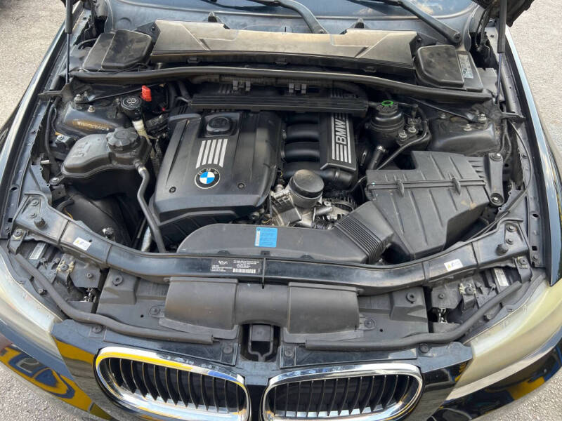 2011 BMW 3 Series 328i