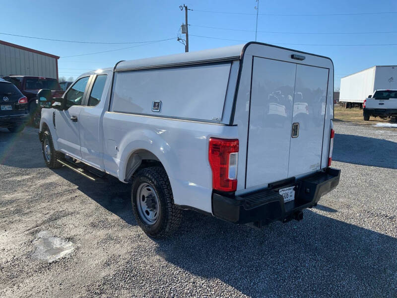 2019 Ford F-250 Super Duty XL photo 3