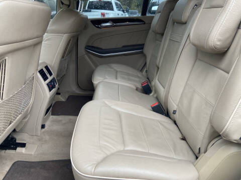 2013 Mercedes-Benz GL-Class GL 550 4MATIC