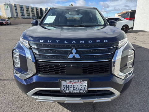 2024 Mitsubishi Outlander SE