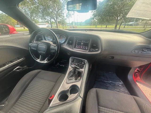 2019 Dodge Challenger SXT