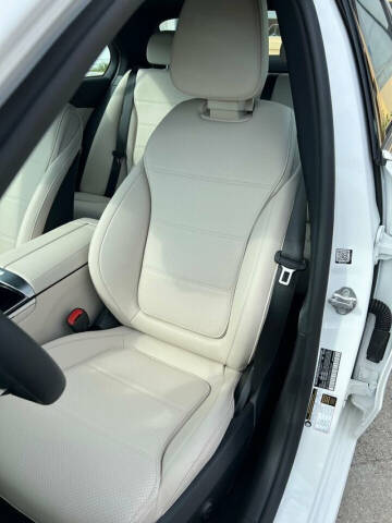 2023 Mercedes-Benz C-Class C 300