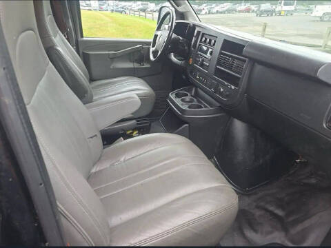 2019 Chevrolet Express 2500