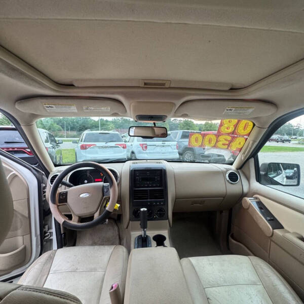 2008 Ford Explorer XLT