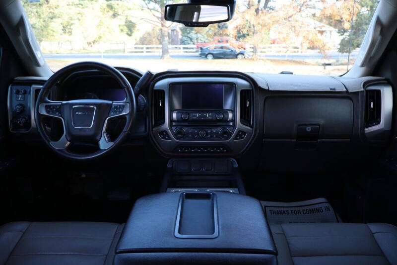 2015 GMC Sierra 2500HD Denali