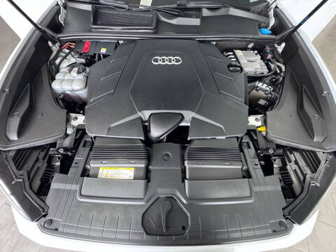 2019 Audi Q8 quattro Premium 55 TFSI