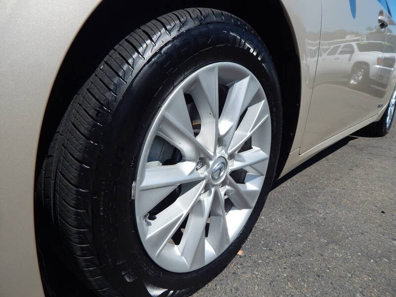 2013 Lexus ES 300h