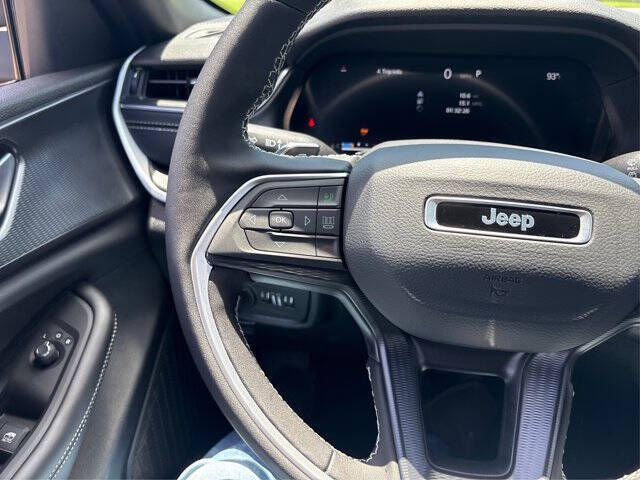 2025 Jeep Grand Cherokee L Laredo X