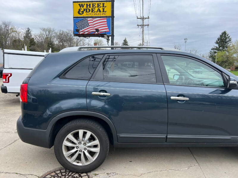 2011 Kia Sorento LX
