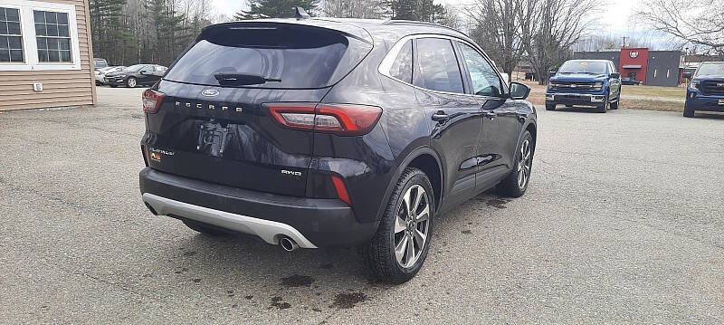 2023 Ford Escape Platinum