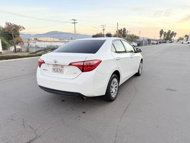 2018 Toyota Corolla LE