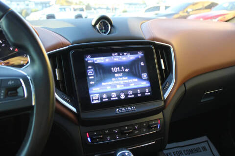 2017 Maserati Ghibli