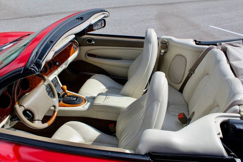 1999 Jaguar XK-Series XK8