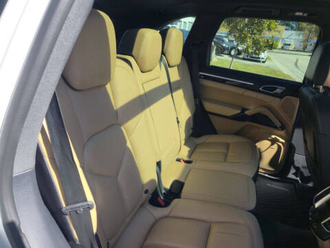 2016 Porsche Cayenne