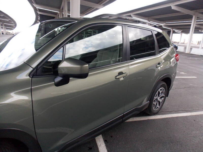 2021 Subaru Forester Premium