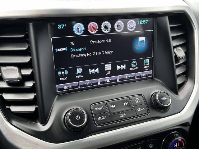 2017 GMC Acadia SLE-2