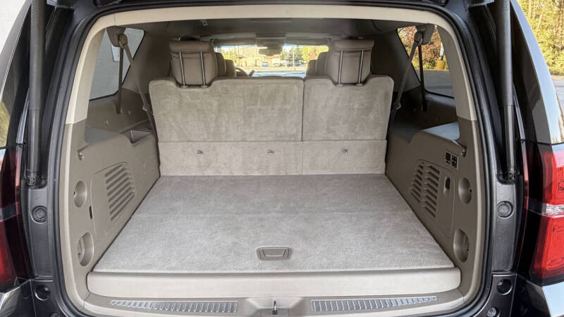 2016 Chevrolet Suburban LTZ